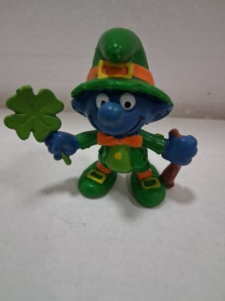 Pitufos St. Patrick Figura