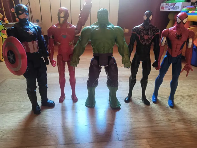 Muñecos Superhéroes Marvel