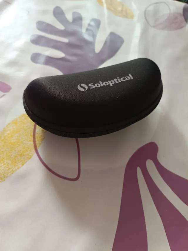 Funda para gafas negra con paño