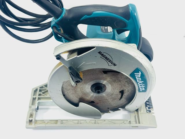 Sierra Circular Makita 5008 MG Magnesium