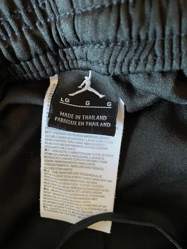 Pantalón Jordan PSG Negro y Amarillo