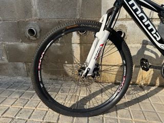 Bicicleta Momo Equinox MTB 26