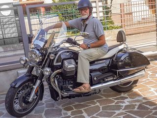 Moto Guzzi 1400 Touring