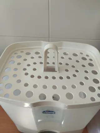 Esterilizador Chicco para biberones y chupetes