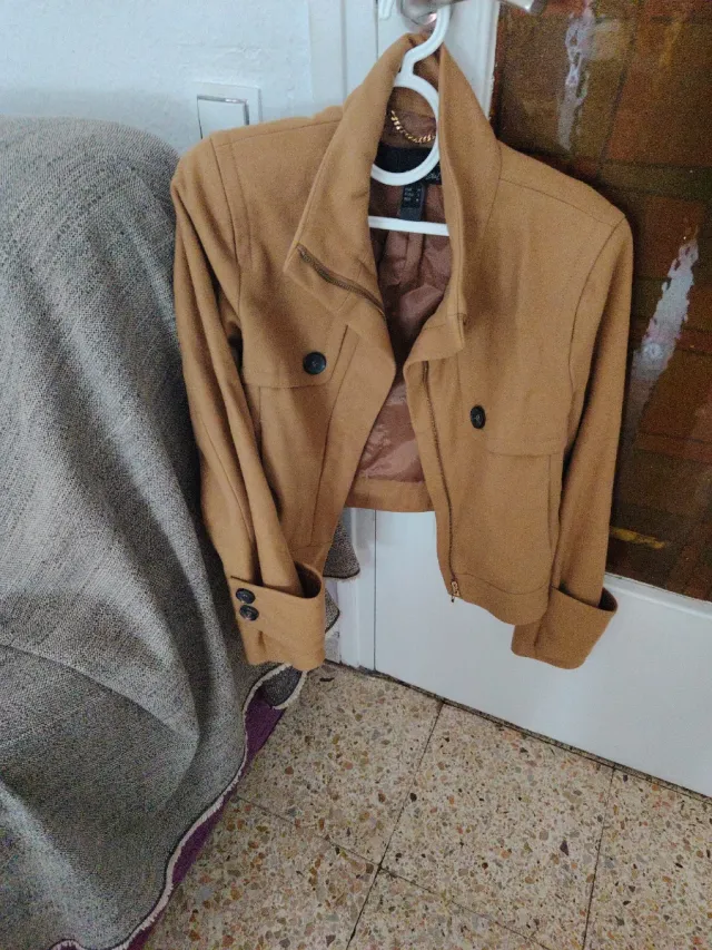 Cazadora beige/marrón