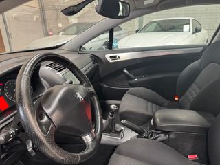 Peugeot 407 COUPE 2.2 SPORT PACK 163Cv