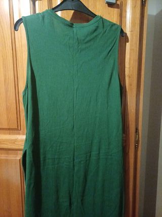 Vestido verde con nudo