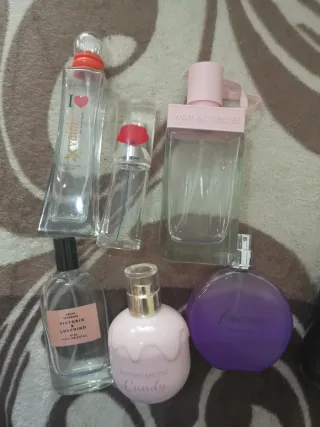 Set di bottiglie di profumo vuote per donna e uomo