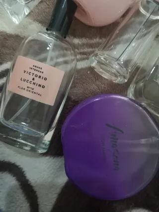 Set di bottiglie di profumo vuote per donna e uomo