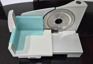 Cortafiambres Bosch como nuevo, en perfecto estado