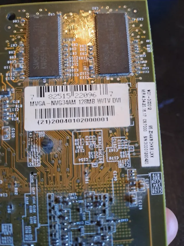 PixelView NVIDIA GEFORCE FX5200 128MB MVGA-NVG34AM