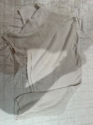 Jersey Bershka Blanco Talla L