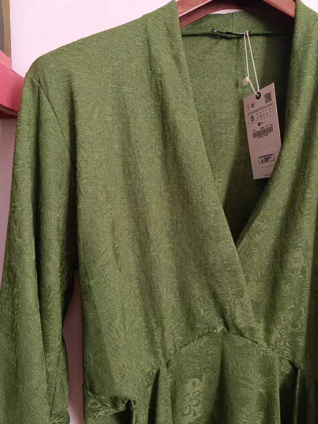 Vestito Zara verde nuovo