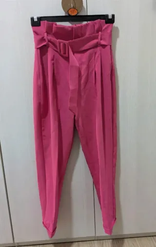 Traje Rosa Bershka - Chaqueta y Pantalón