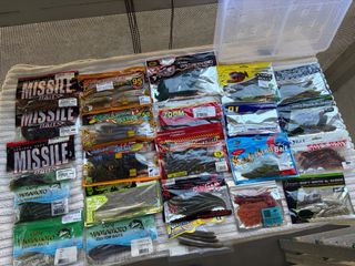 Lote vinilos pesca variados 22 bolsas