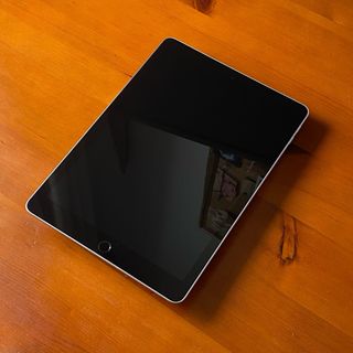 Apple iPad 6ª Gen Plata 32GB