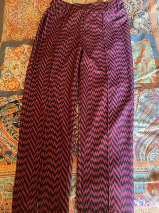 Pantaloni fantasia chevron neri e rosa