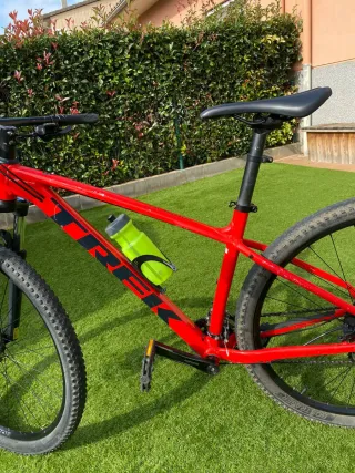 Bici MTB Trek Marlin 6 Roja