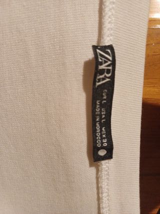 Camiseta Zara efecto chaleco beige Talla l