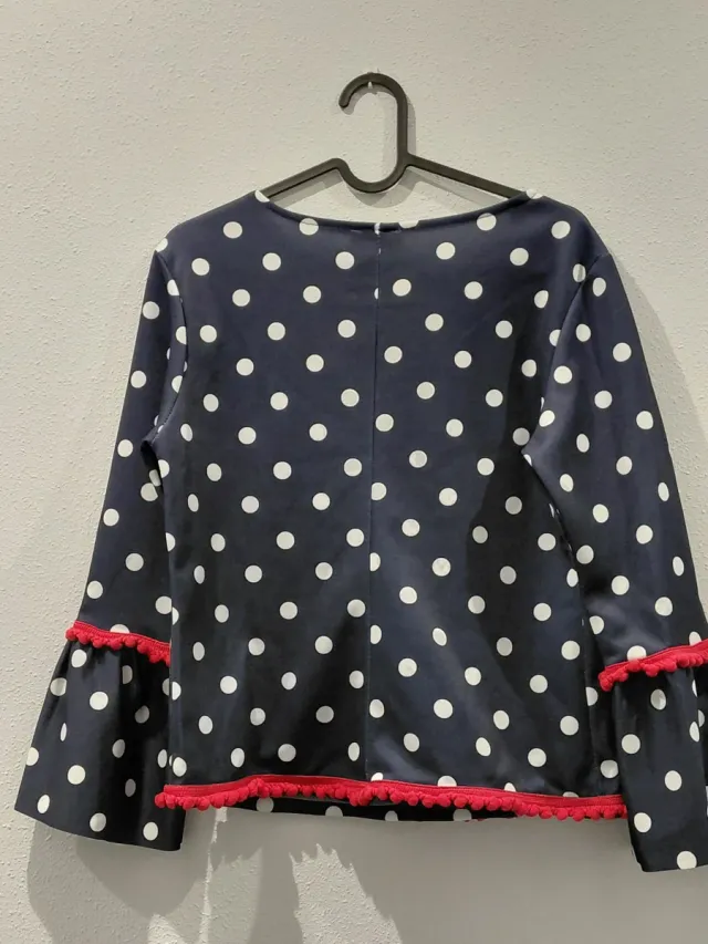 Blusa Colett lunares azul marino con detalles rojo