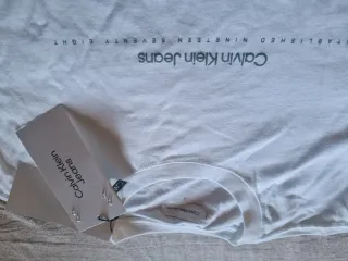 Maglietta Calvin Klein Jeans bianca nuova