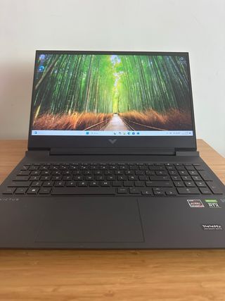 PORTÁTIL GAMING HP VICTUS RYZEN 7 144 Hz RTX 