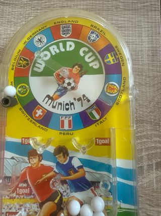 Juego de futbolín World Cup Munich '74 y pinball