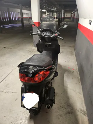 Piaggio X7 EVO Negra