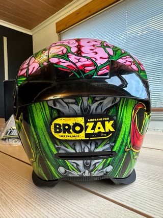 Casco Integral ICON AIRFRAME PRO BROZAK