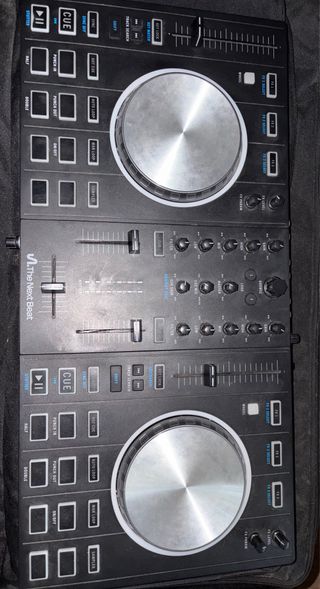 Il mixer Next Beat di Tiësto