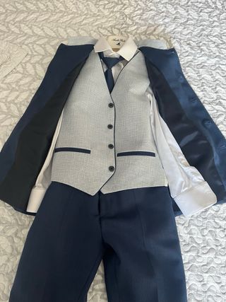 Traje Comunión Niño Amalio Rubio Talla 9 + zapatos