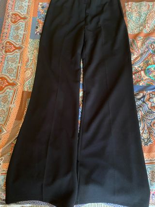 Pantaloni eleganti neri elasticizzati