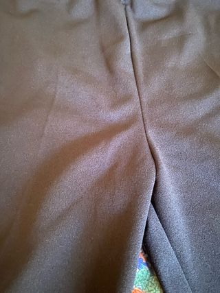 Pantaloni eleganti neri elasticizzati