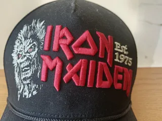 Gorra Iron Maiden Est. 1975 50 aniversario 