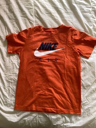 Camiseta Nike juvenil Talla M (10-12 años)