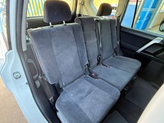 Toyota Land Cruiser 7 PLAZAS