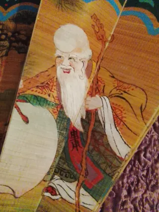 Abanico oriental de madera pintado