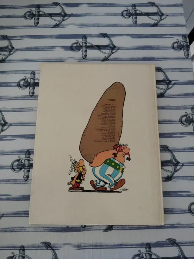 4 Cómics Asterix (Spanish Edition)