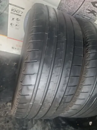 Neumáticos ocasion 225 40r18 92y brigestone 