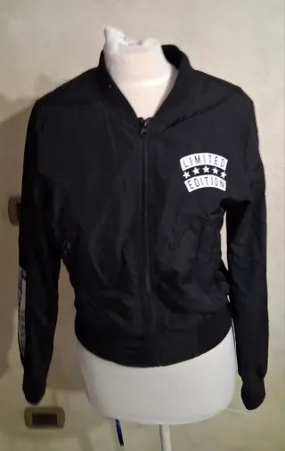 Set tuta, vestito e giubbotto
