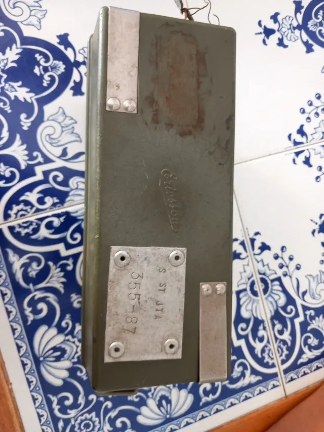 Teléfono Militar Ericsson Verde