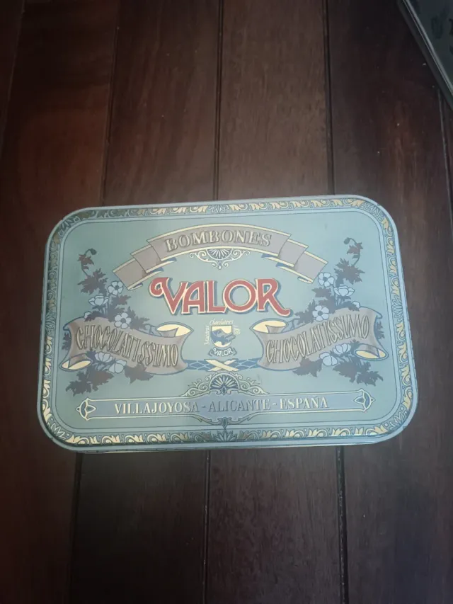 Scatola in metallo per cioccolatini Old Value