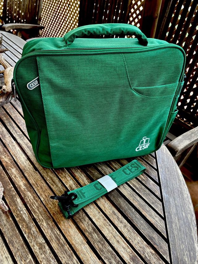 Maletín a estrenar.