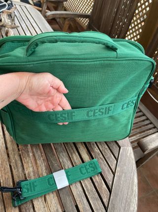 Maletín a estrenar.