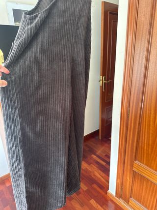 Peto de pana gris