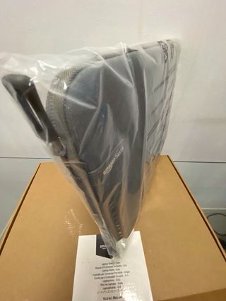 Funda para portátil Amazon Basics