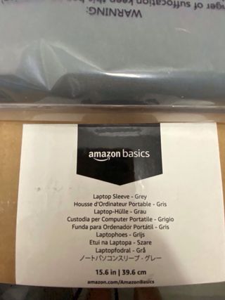 Funda para portátil Amazon Basics