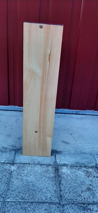 Estantería pequeña de madera