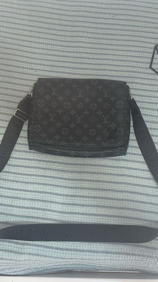 Riñonera Louis Vuitton Negra Monogram