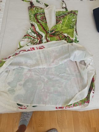 Vestido Adolfo Domínguez verde estampado